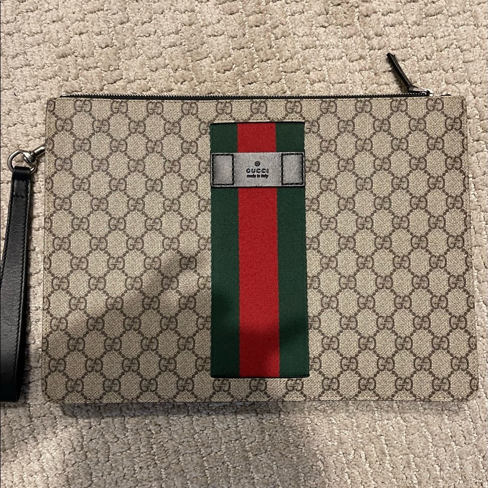 Gucci GG SUPREME WEB POUCH Authentic